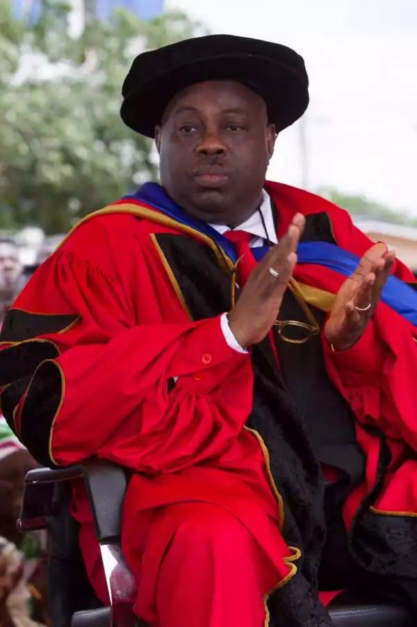 Photo: Student Begged Dele Momodu For School Fees. See How Dele Responded